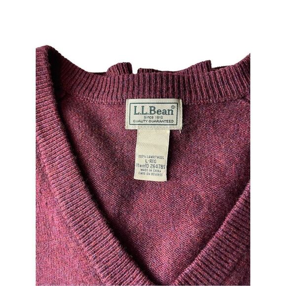 NWT L L Bean Burgundy Mens V Neck Sweater 100% Lambs’ Wool Size L - Picture 3 of 7